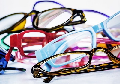 donate eyeglasses in the chicago area