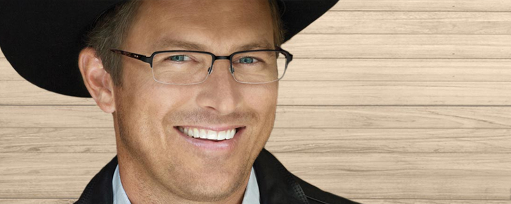 Man wearing Stetson glasses