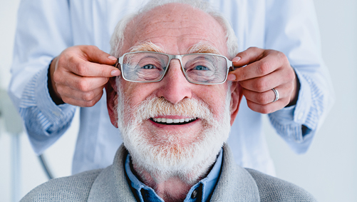 Discount pricing on eye exams near Chicago